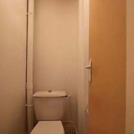 Le Nid - Le Metropole Apartment